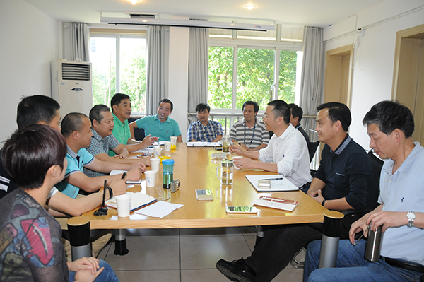 西南空管局商务公司一行到贵州空管分局后勤服务中心开展业务交流