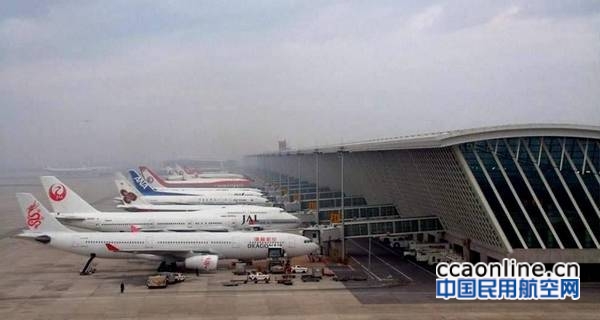 上海浦东机场 机坪