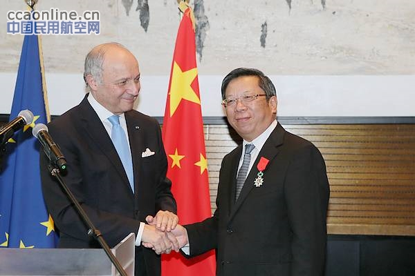 空客中国公司总裁陈菊明荣获法国骑士勋章