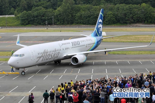 Alaska-Boeing-100th-1024x683