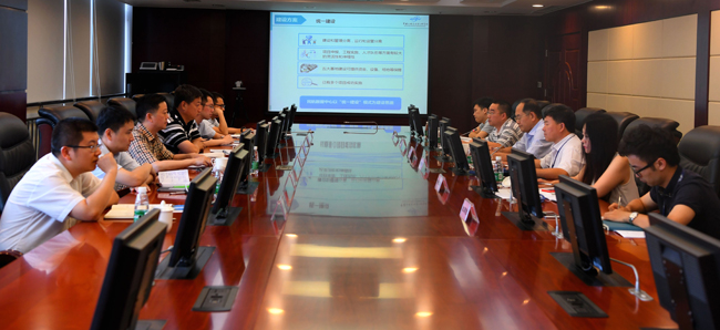 民航局运行监控中心李宗冀主任调研民航二所