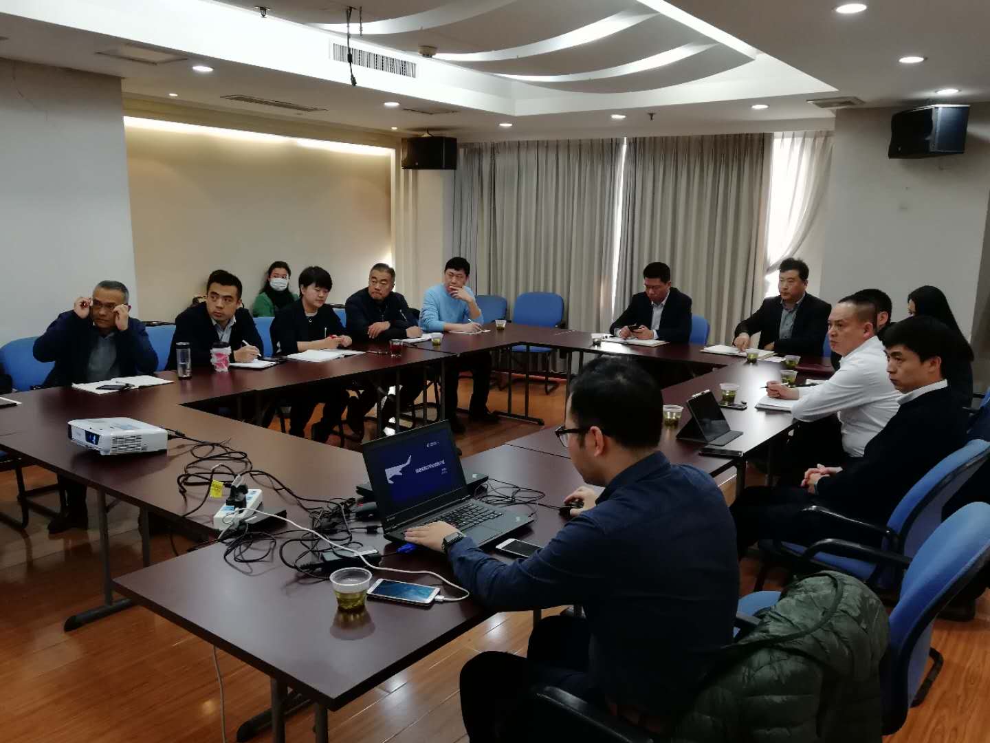 东航山东分公司召开机组车线上选车系统培训暨启动会