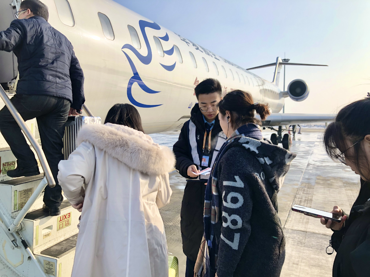 春运路上的守护者