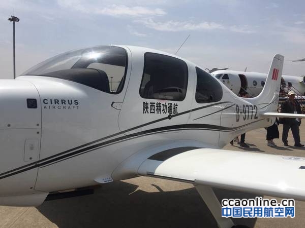 nEO_IMG_2afa14d900bfbb79f171b0b4a8bd4d9e_