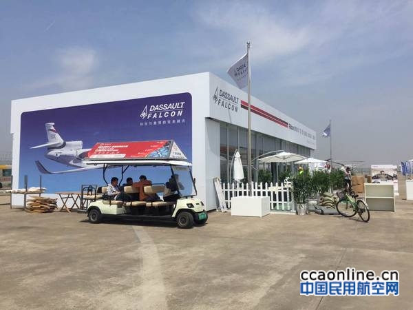 nEO_IMG_a85a762f958ba6a7b548cba8ad4f10fa_