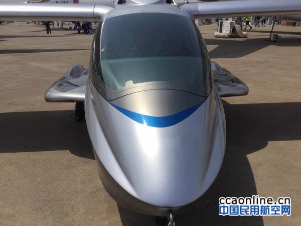 nEO_IMG_c43491a423d5e05fff44aedfb8a9fe5d_