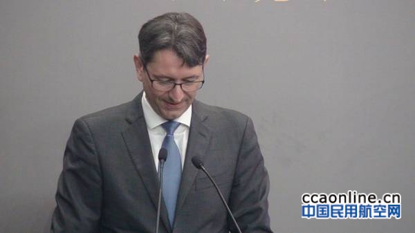 nEO_IMG_法国驻上海总领事柯瑞宇