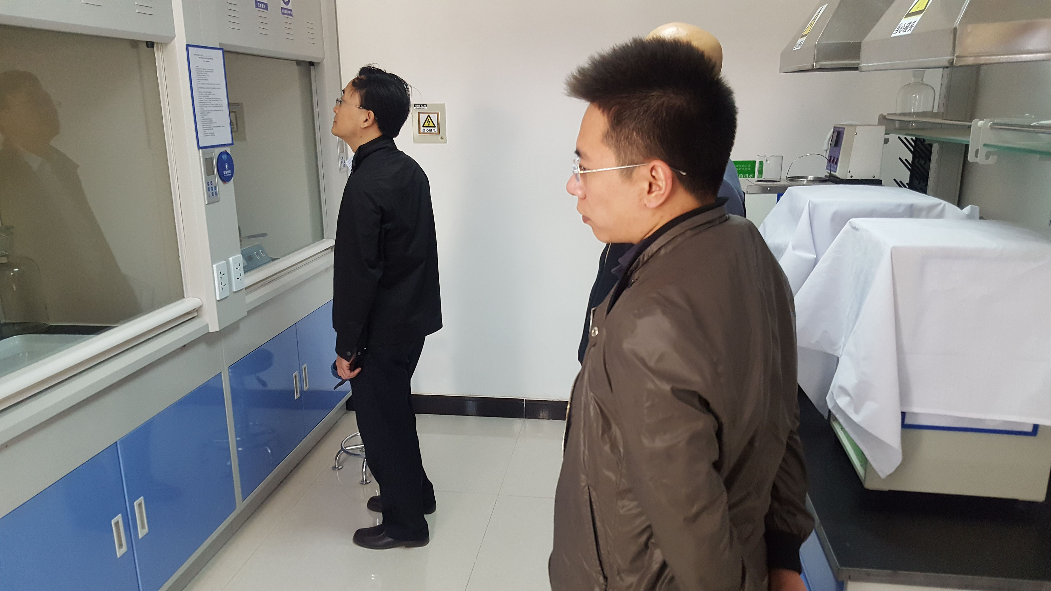 中國航油內蒙古西部區計量化驗分中心通過民航局適航審定