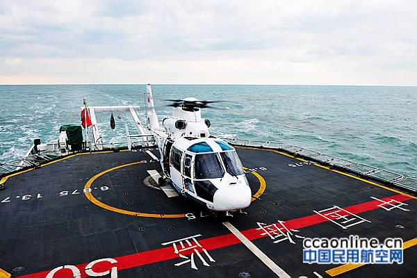 中国海监直升机（B7115）