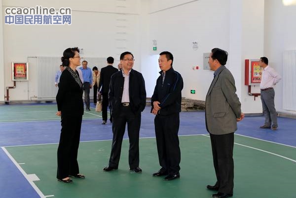 空管局范芸芸带队到新疆空管局开展联合督查
