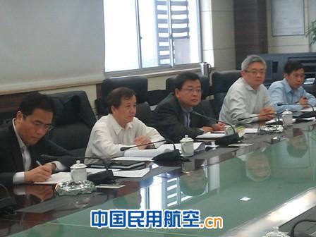 民航局空管局余波总工调研西南空管局通导工作