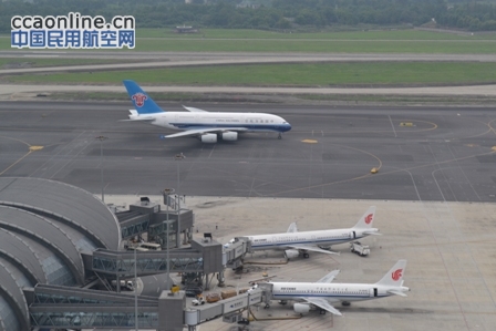 西南空管局管制中心成功保障A380定期航班