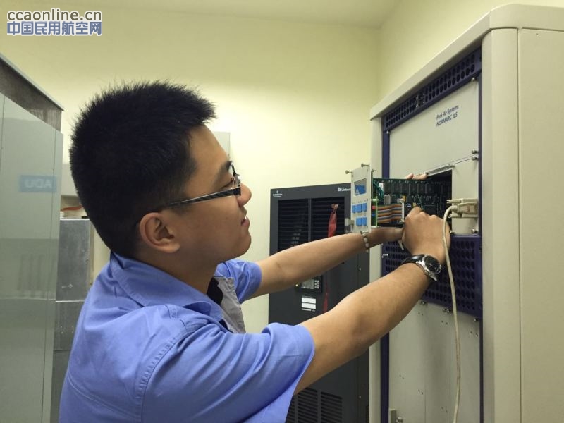 西南空管技保中心完成20R仪表着陆系统半年维护