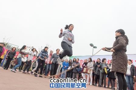 西南空管局举办“安康杯”女职工趣味运动会