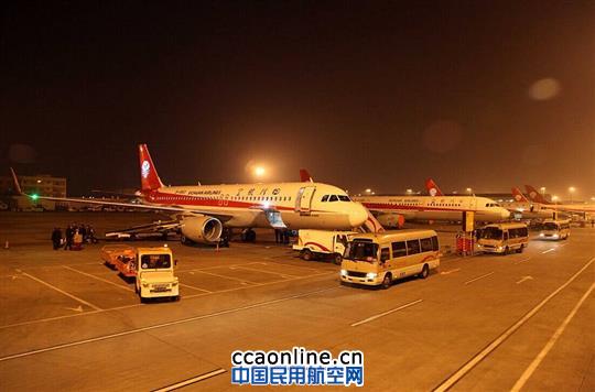 川航2014年引进最后一架A320飞抵双流机场 川航2014年引进最后一架A320飞抵双流机场