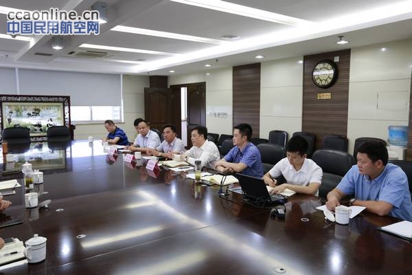 西北空管局领导到西南空管局开展管制业务交流