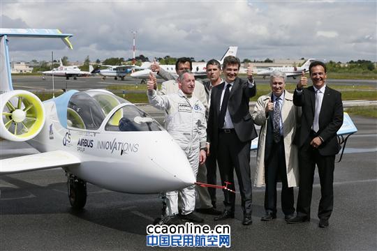 空客展示电动飞机飞行性能