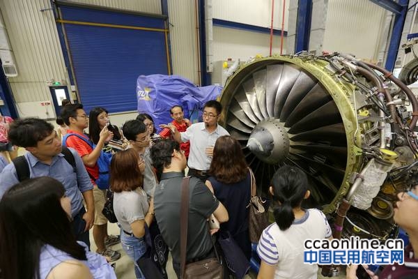 南航开放日_参观摩天宇发动机维修公司by 崔晓文04
