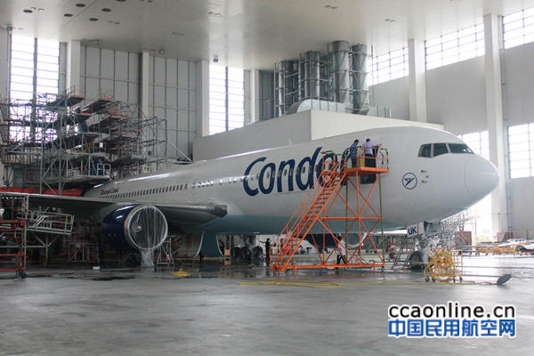 %e6%89%98%e9%a9%ac%e6%96%af%e5%ba%93%e5%85%8b%e8%88%aa%e7%a9%ba%e4%b8%80%e6%9e%b6767%e9%a3%9e%e6%9c%ba%e5%9c%a8%e4%b8%8a%e6%b5%b7%e6%b3%a2%e9%9f%b3%e8%bf%9b%e8%a1%8c%e5%ae%9a%e6%a3%80_%e5%89%af