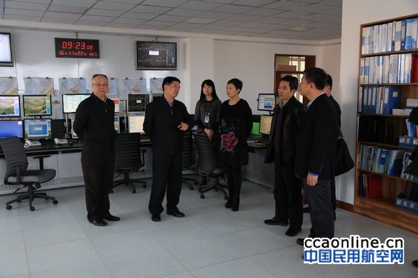 neo_img_20161123%e6%b0%91%e8%88%aa%e5%b1%80%e8%b0%83%e7%a0%94%e7%bb%84%e8%b5%b4%e6%96%b0%e7%96%86%e7%a9%ba%e7%ae%a1%e5%b1%80%e5%bc%80%e5%b1%95%e5%86%ac%e5%ad%a3%e8%bf%90%e8%a1%8c%e4%bf%9d%e9%9a%9c