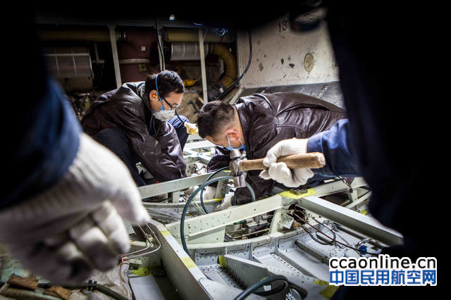 %e7%bb%93%e6%9e%84%e5%b7%a5%e7%a8%8b%e5%b8%88%e5%af%b9%e9%a3%9e%e6%9c%ba%e6%9c%ba%e8%ba%ab%e7%bb%93%e6%9e%84%e6%a1%81%e6%9d%a1%e8%bf%9b%e8%a1%8c%e7%bb%b4%e4%bf%ae