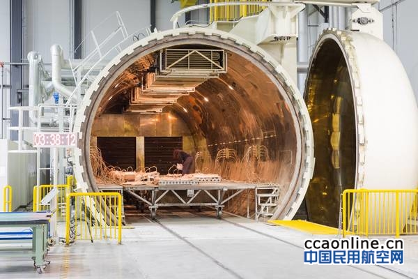 %e5%93%88%e5%b0%94%e6%bb%a8%e5%93%88%e9%a3%9e%e7%a9%ba%e5%ae%a2%e5%a4%8d%e5%90%88%e6%9d%90%e6%96%99%e5%88%b6%e9%80%a0%e4%b8%ad%e5%bf%83