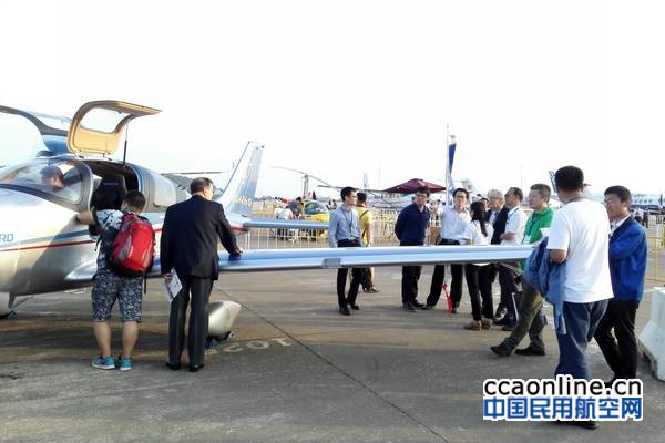 %e6%9f%a5%e7%9c%8b%e6%8b%85%e6%9e%b6%e6%97%85%e5%ae%a2%e6%83%85%e5%86%b5