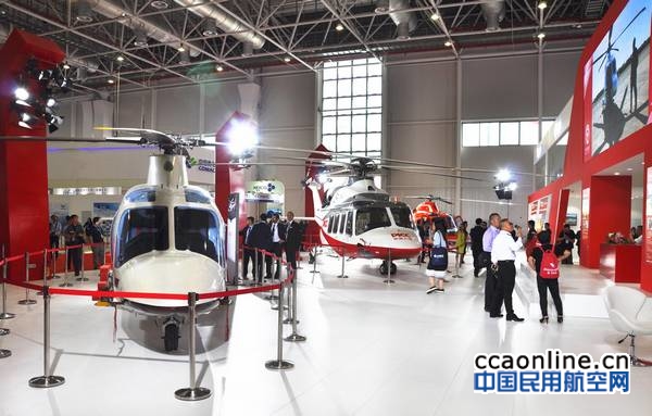 3%e6%9e%b6%e7%9b%b4%e5%8d%87%e6%9c%ba