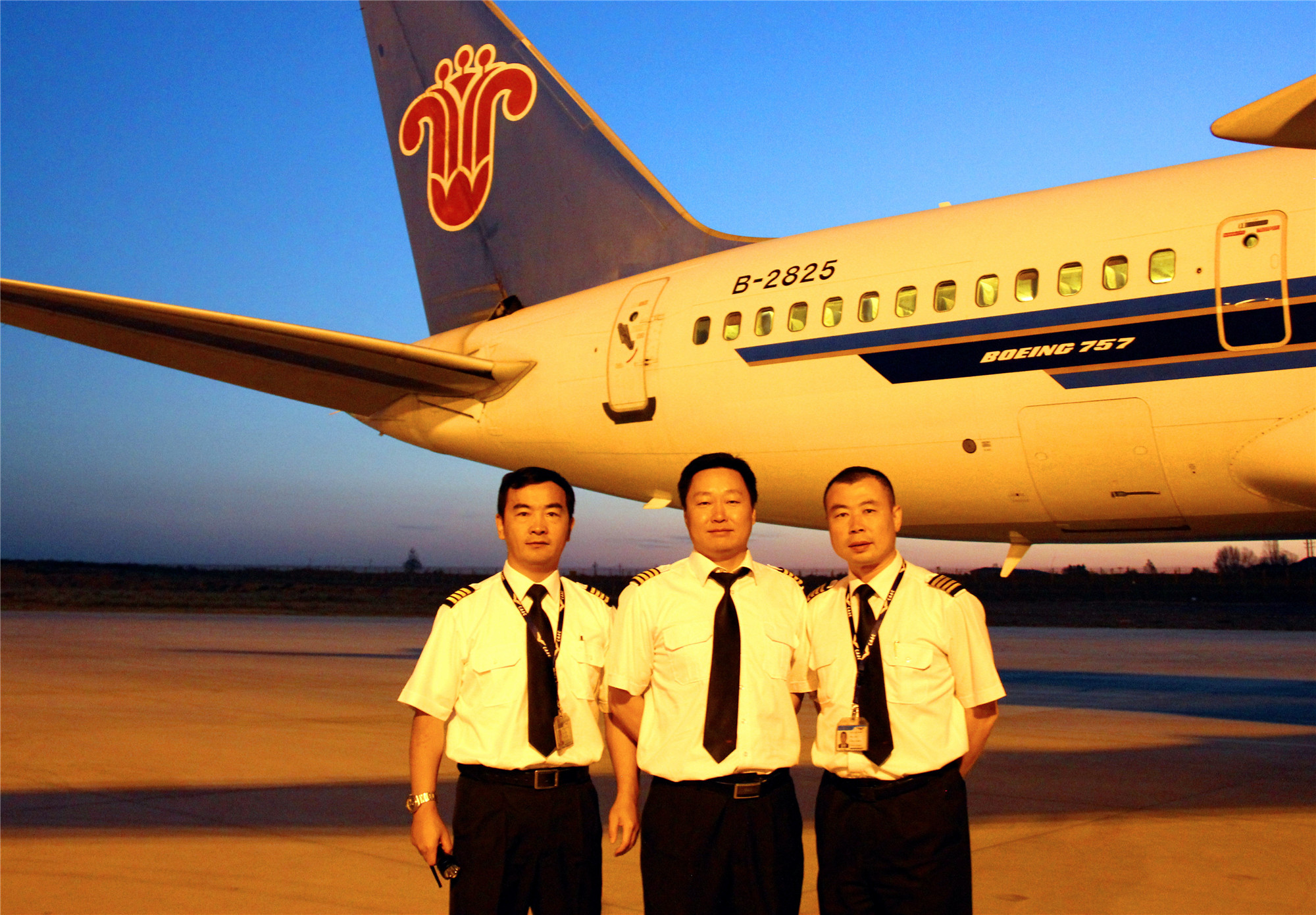 如何成为中国民用航空飞行员？详细报名流程