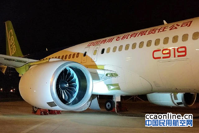 5ab4e5139589646657b1-2