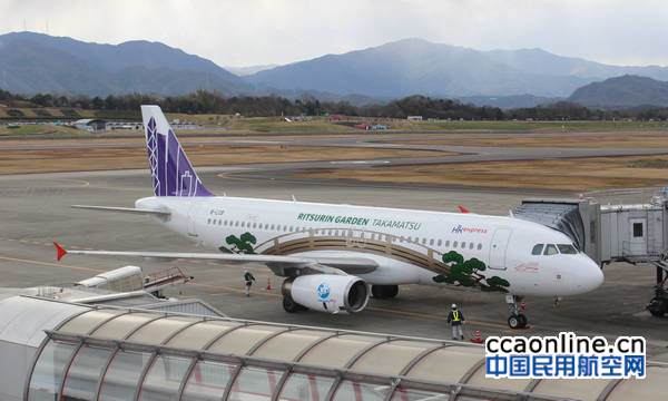 hk-express_sanuki-udon-livery_04