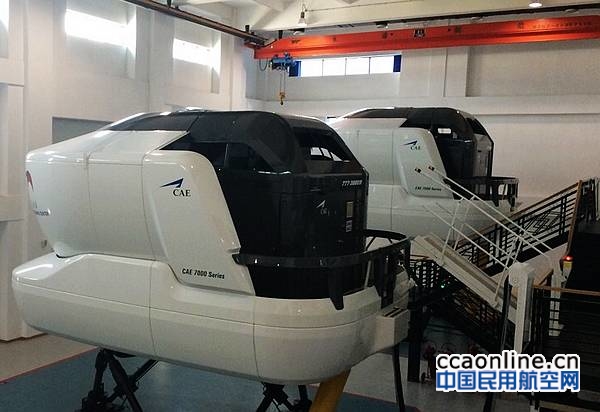 珠海翔翼CAE全动模拟机