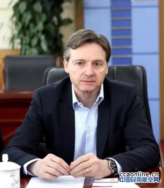 20170117105624435004