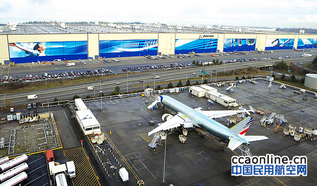 波音B777飞机