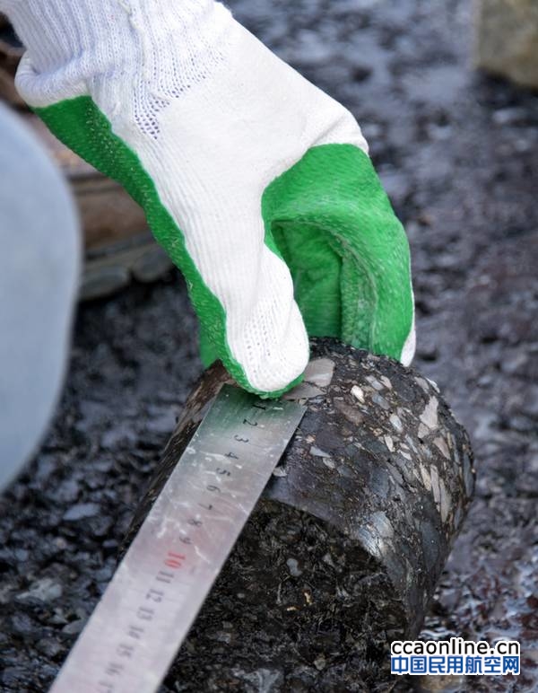 %e5%8f%96%e6%a0%b7%e6%a3%80%e6%9f%a5%e9%81%93%e9%9d%a2%e5%8e%9a%e5%ba%a6-%e9%a9%ac%e5%84%92%e5%a3%ae-%e6%91%84