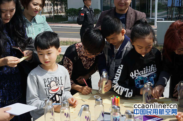 %e6%97%b6%e7%a9%ba%e8%83%b6%e5%9b%8a-1