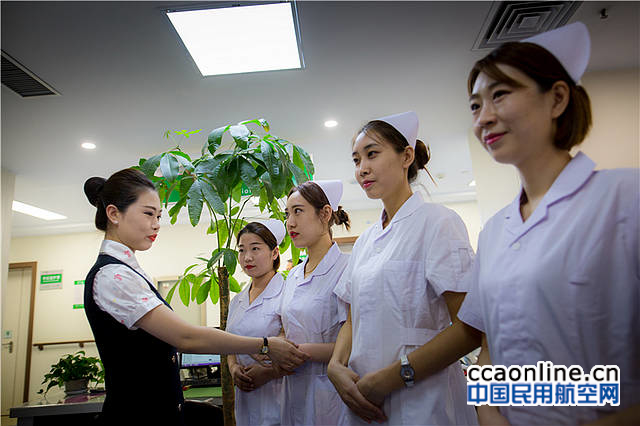 %e6%b7%b1%e8%88%aa%e4%b9%98%e5%8a%a1%e6%85%b0%e9%97%ae%e6%8a%a4%e5%a3%ab%e6%88%90%e7%89%87-5