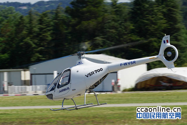 exph-1705-45_cj-deulin_airbus-helicopters