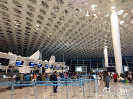 民航贫论：原来深圳也会下雨啊