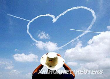 民航贫论：冲冠一怒为航延，情人节都取消了