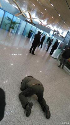 民航贫论：上头条这事儿，汪峰不妨请教昆明机场