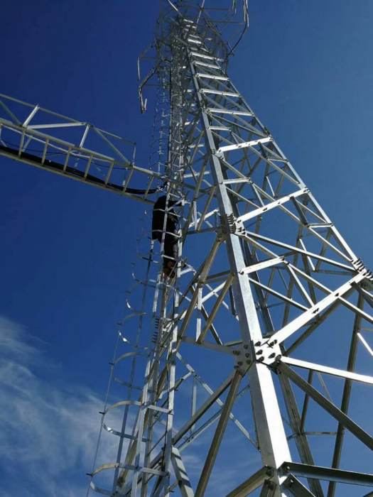 呼伦贝尔空管完成漠河和满洲里甚高频遥控台换季维护