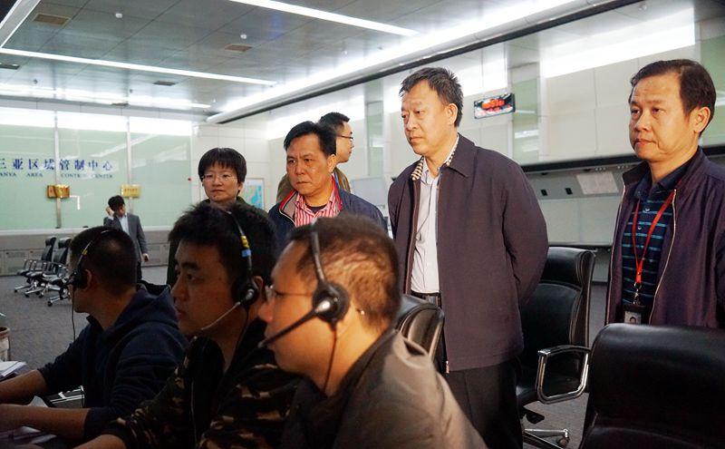 民航局空管局局长车进军到海南空管分局指导工作