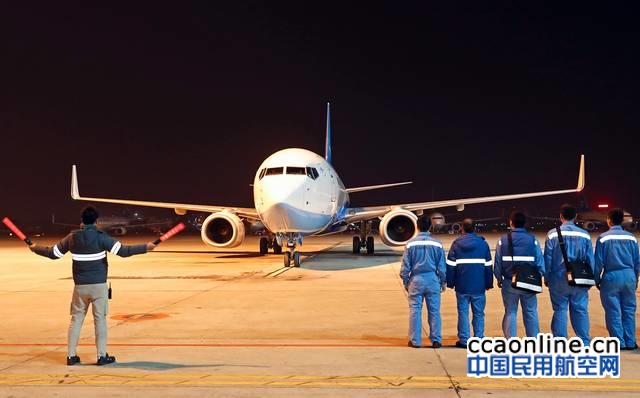 厦门航空2017年营业收入近300亿元,连续31年保持盈利